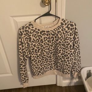 Gray Cheetah Print Crewneck Size XS